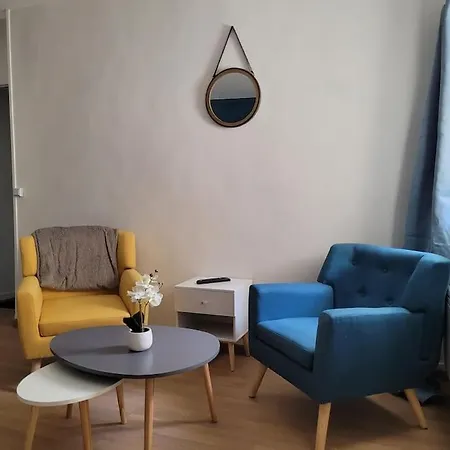 Le Fresne Apartment Sainte-Gemme-sur-Loire